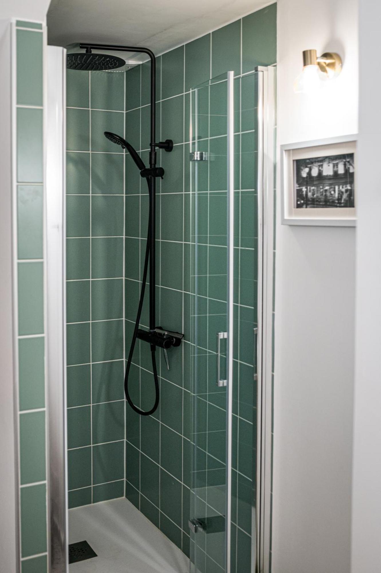 The Good Vibes Honfleur - Pkg Included Apartment Luaran gambar