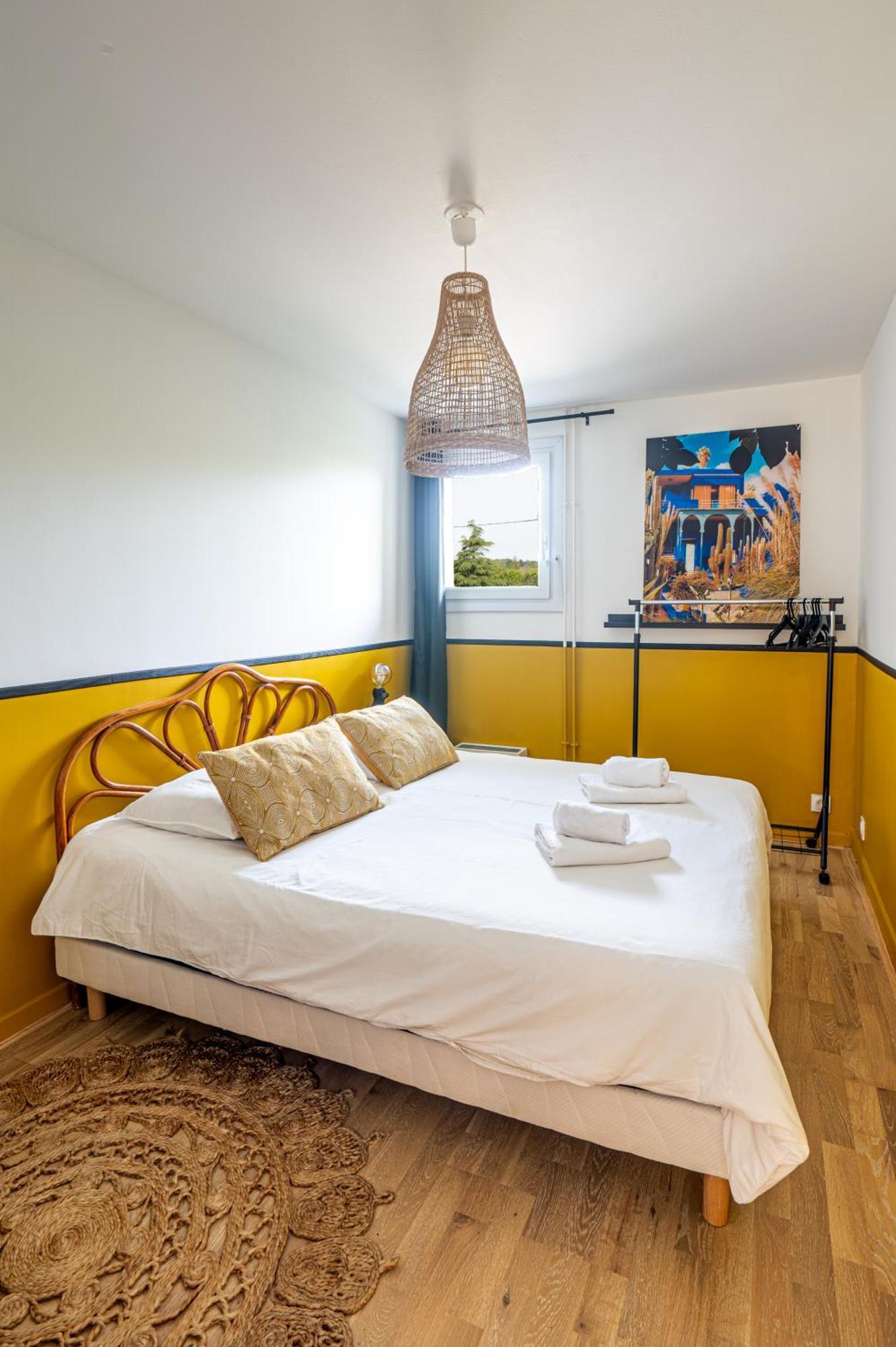 The Good Vibes Honfleur - Pkg Included Apartment Luaran gambar